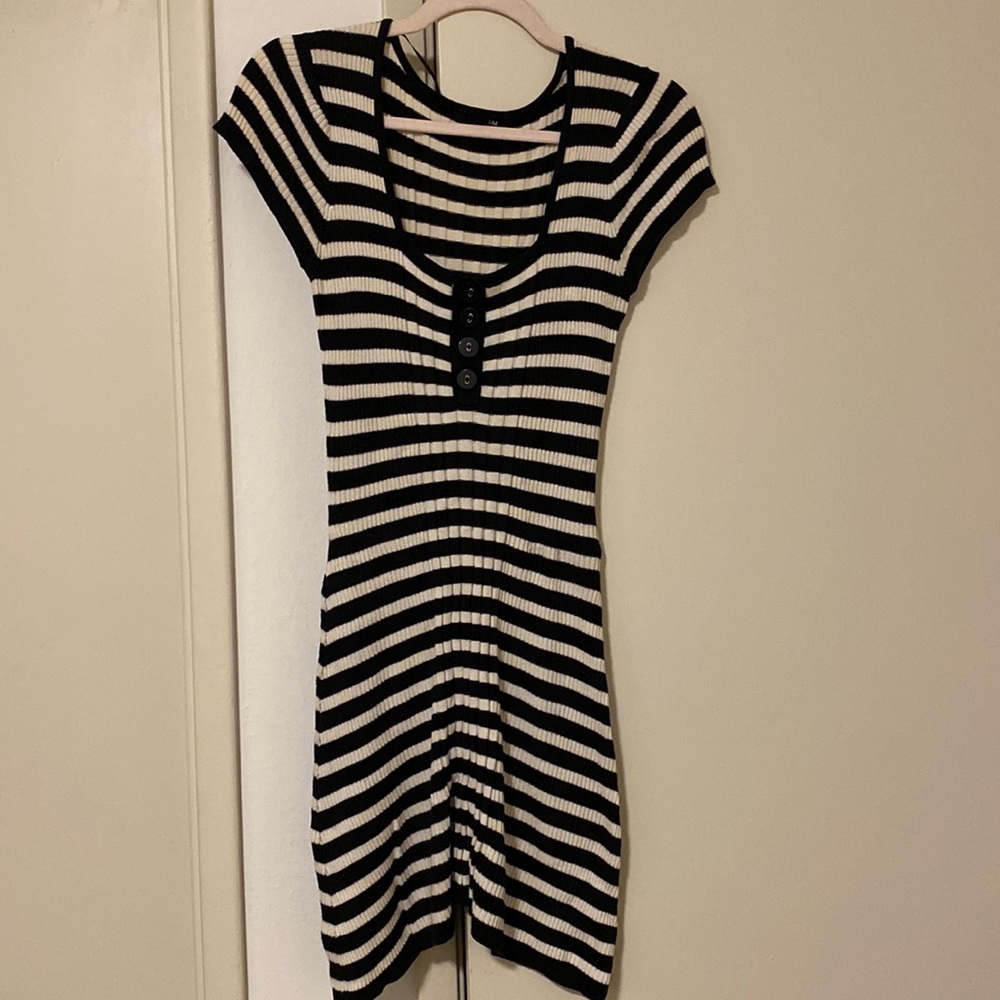 H&M black & white stripe knit dress Size Small #tithing #donate #palestine